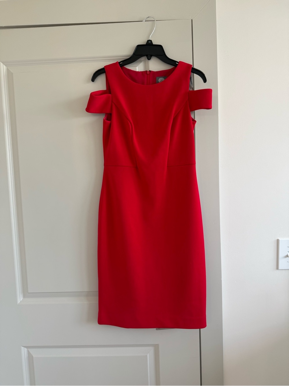 Vince Camuto Red Cold-Shoulder Sheath Dress